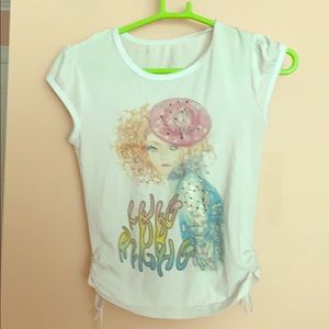 White t shirt, really cute, vintage, sparkly